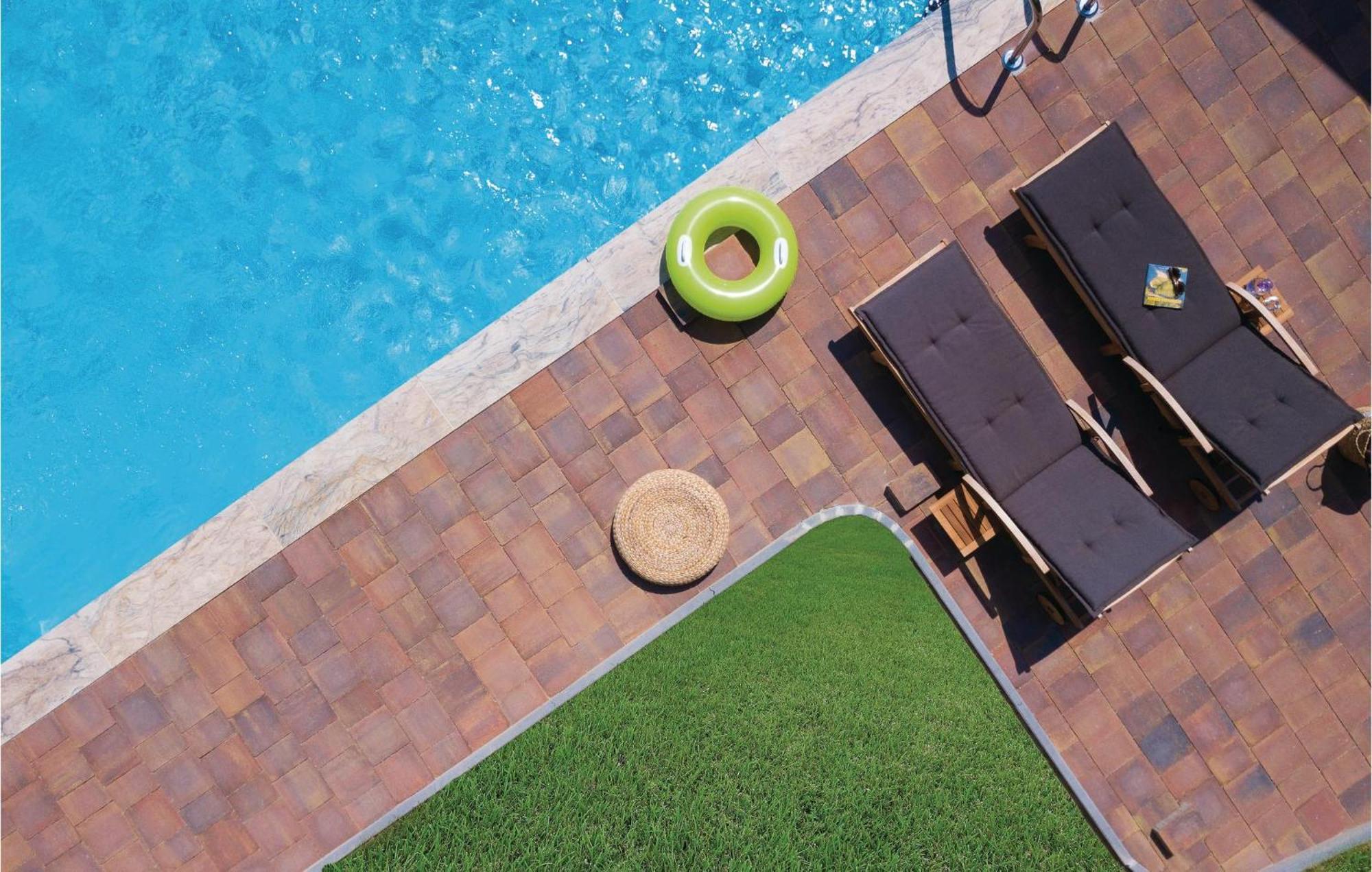 Beautiful Home In Sv,Martin Na Muri With Jacuzzi Свети Мартин на Мури Екстериор снимка